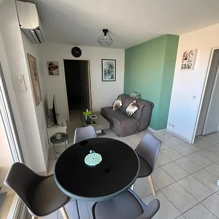 Comfortable 2 Bedroom * Hyeres